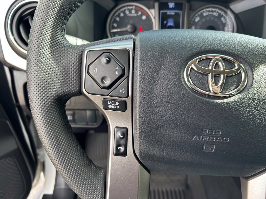 Used 2023 Toyota Tacoma SR5 AWD/4WD image 21
