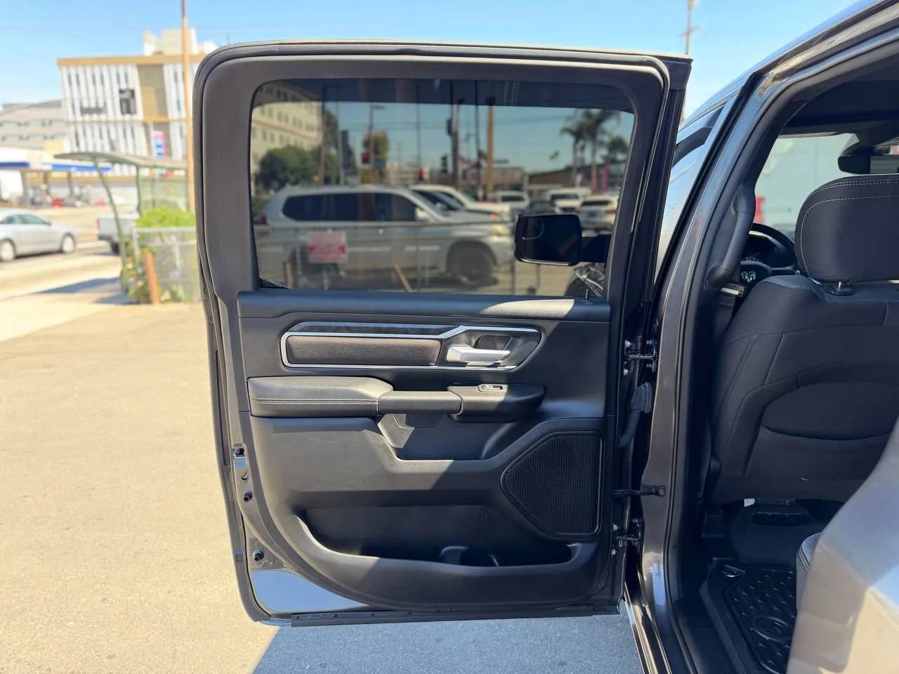 Used 2024 RAM 1500 Big Horn image 27