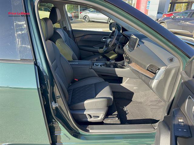 Certified 2026 Nissan Rogue Platinum w/ Platinum Premium Package AWD/4WD image 15