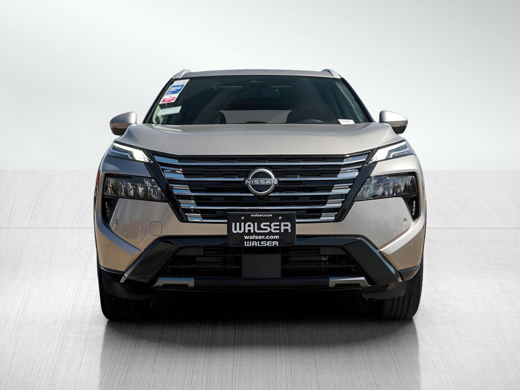 New 2026 Nissan Rogue Platinum AWD/4WD image 2