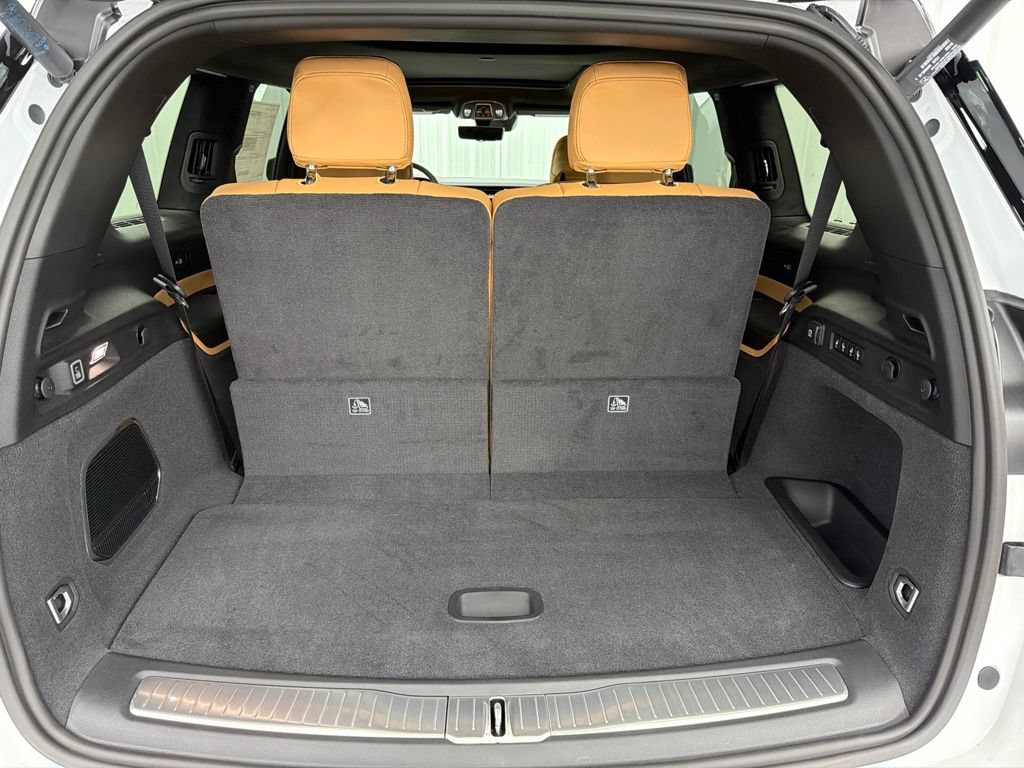 New 2026 Jeep Grand Cherokee L Summit AWD/4WD image 8