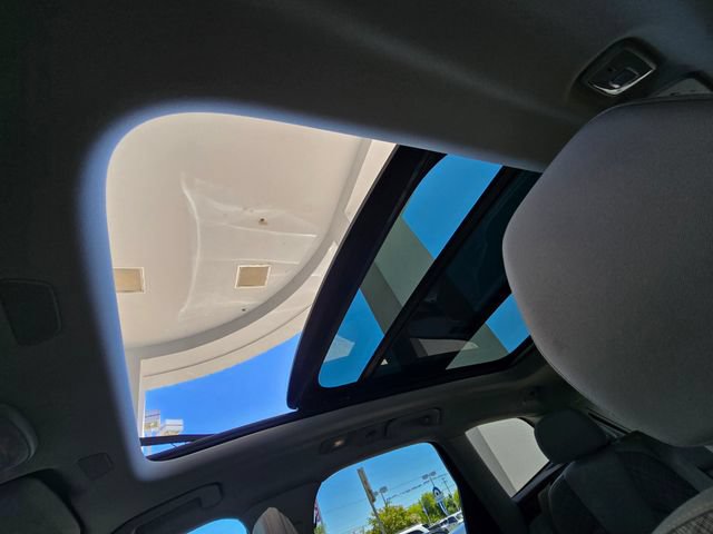 Used 2024 Nissan Kicks SR FWD image 10