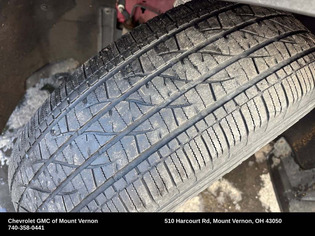 Used 2021 Chevrolet Traverse LT image 29