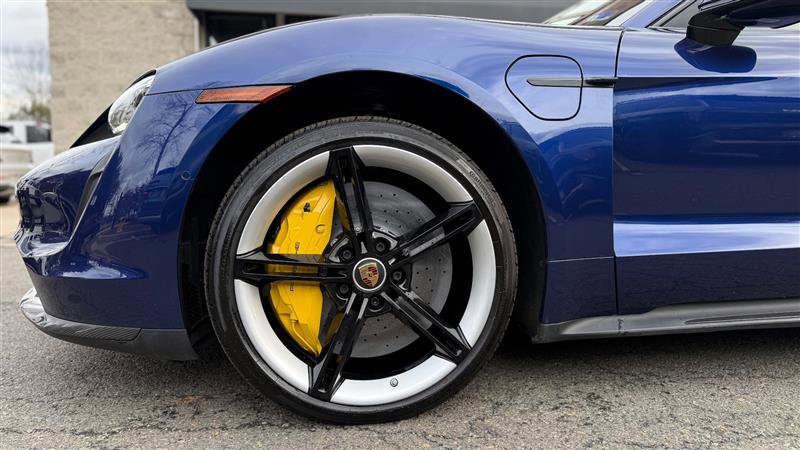 Used 2022 Porsche Taycan Turbo S w/ Premium Package image 28