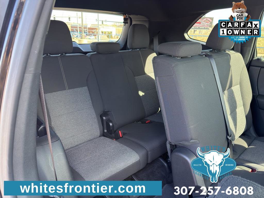 Used 2025 GMC Acadia Elevation image 12