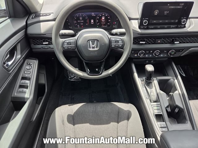 Used 2023 Honda Accord EX image 13