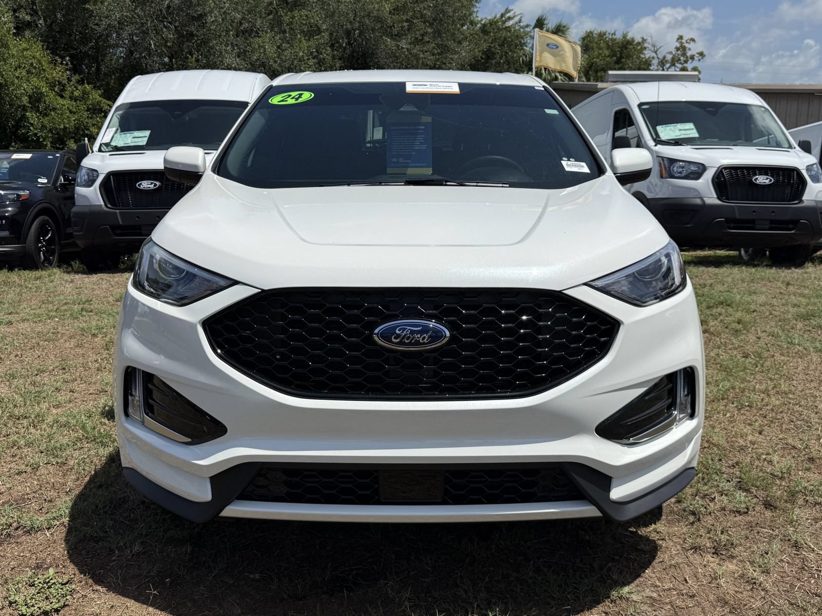 Certified 2024 Ford Edge ST-Line AWD/4WD image 10