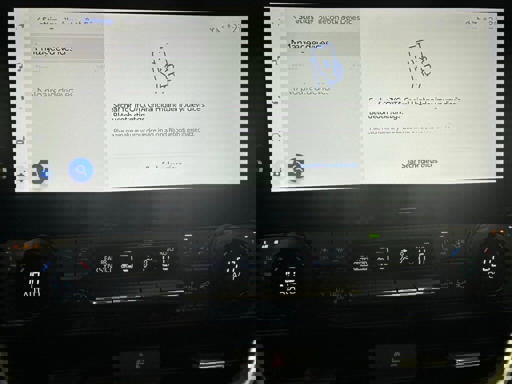 Used 2025 Toyota Grand Highlander AWD image 30