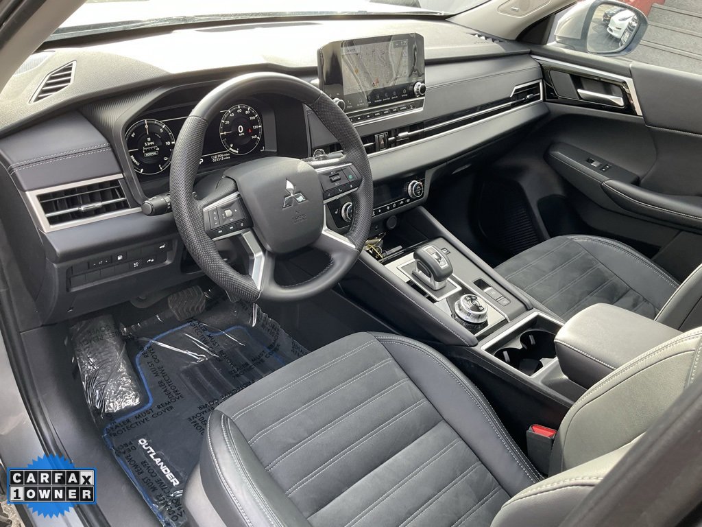 Used 2023 Mitsubishi Outlander SE image 6