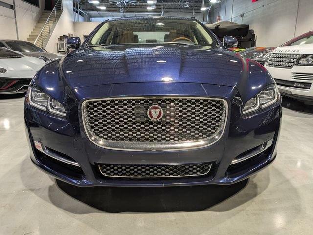 Used 2017 Jaguar XJ L Portfolio AWD/4WD image 2