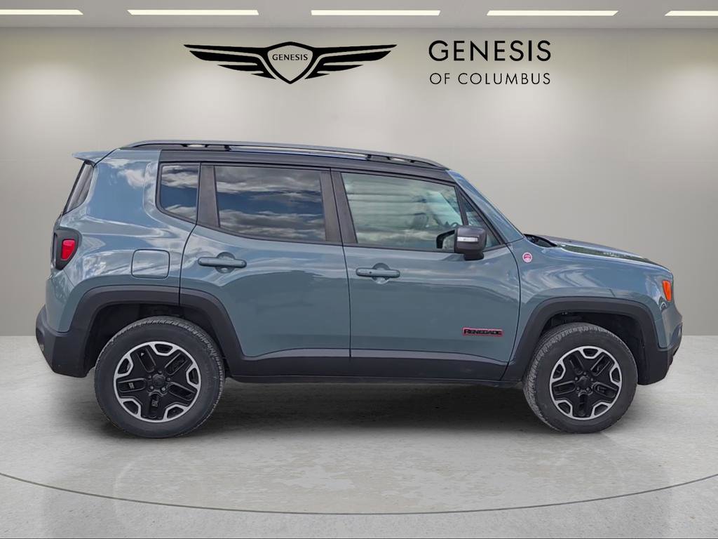 Used 2015 Jeep Renegade Trailhawk w/ Premium Leather Group image 6