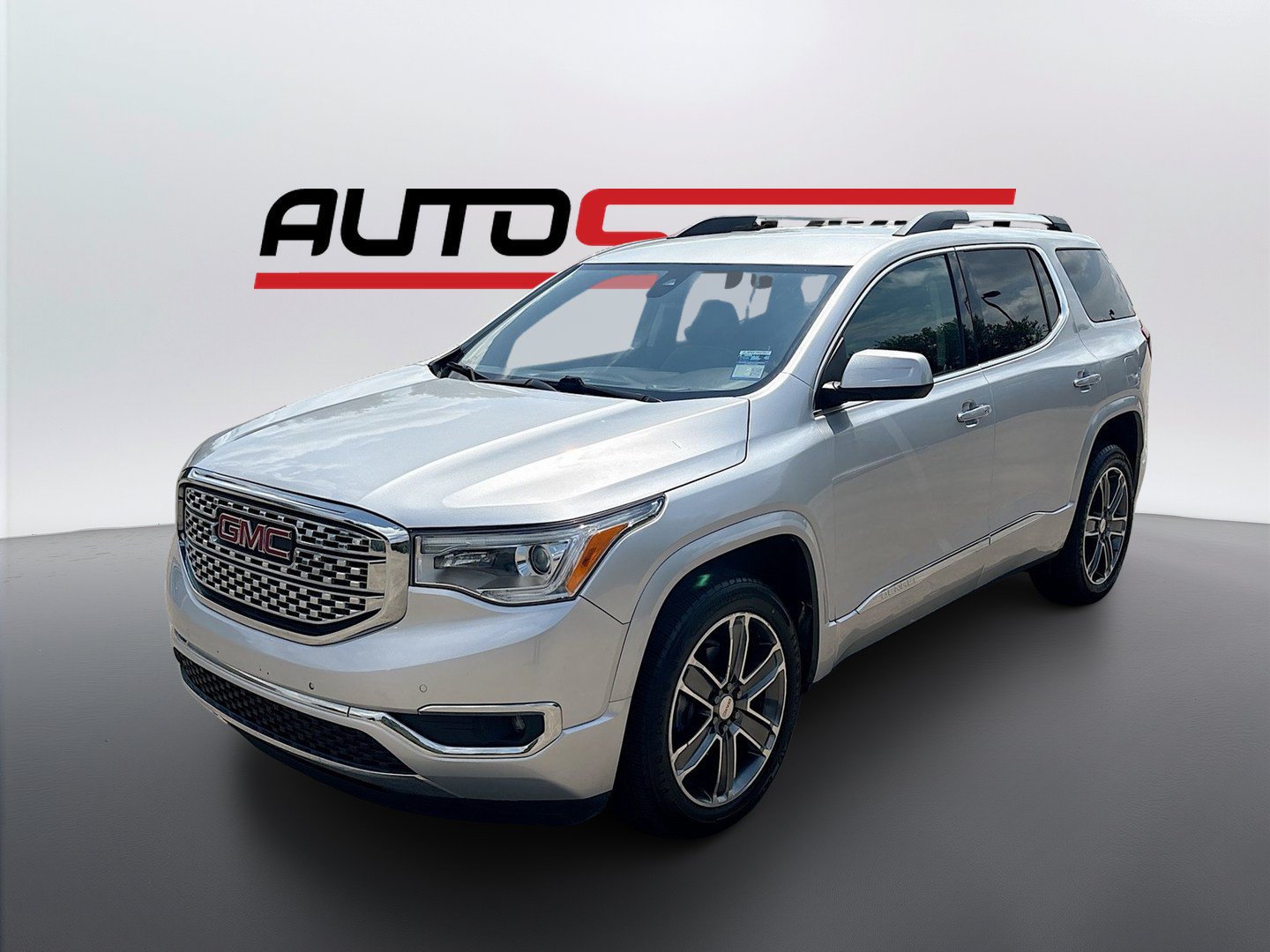 Used 2019 GMC Acadia Denali AWD/4WD image 3