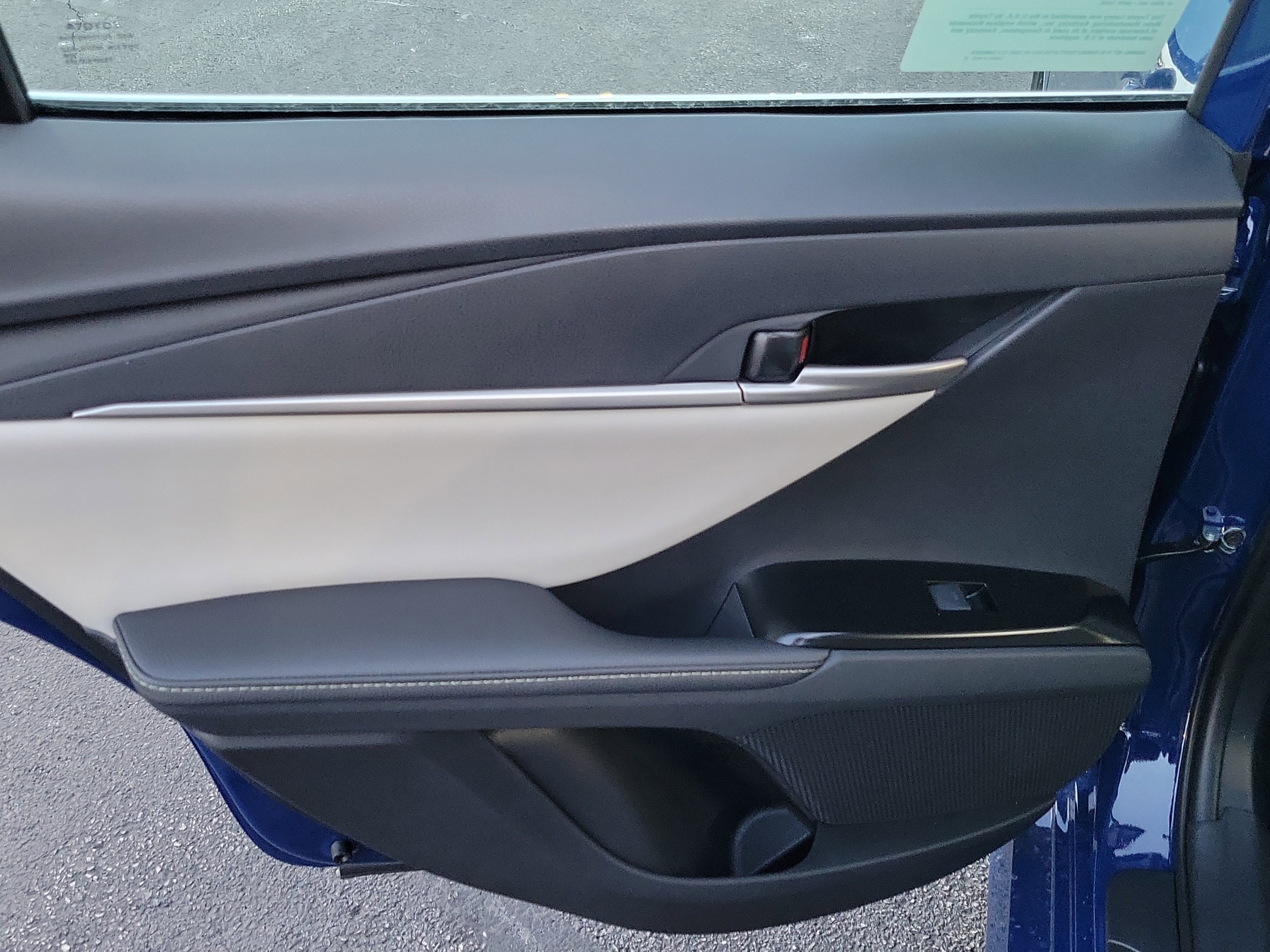 New 2026 Toyota Camry XLE image 13