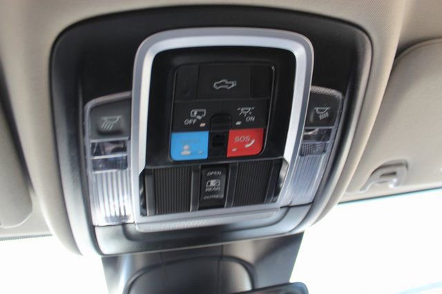 Used 2024 RAM 2500 Laramie w/ Safety Group AWD/4WD image 30