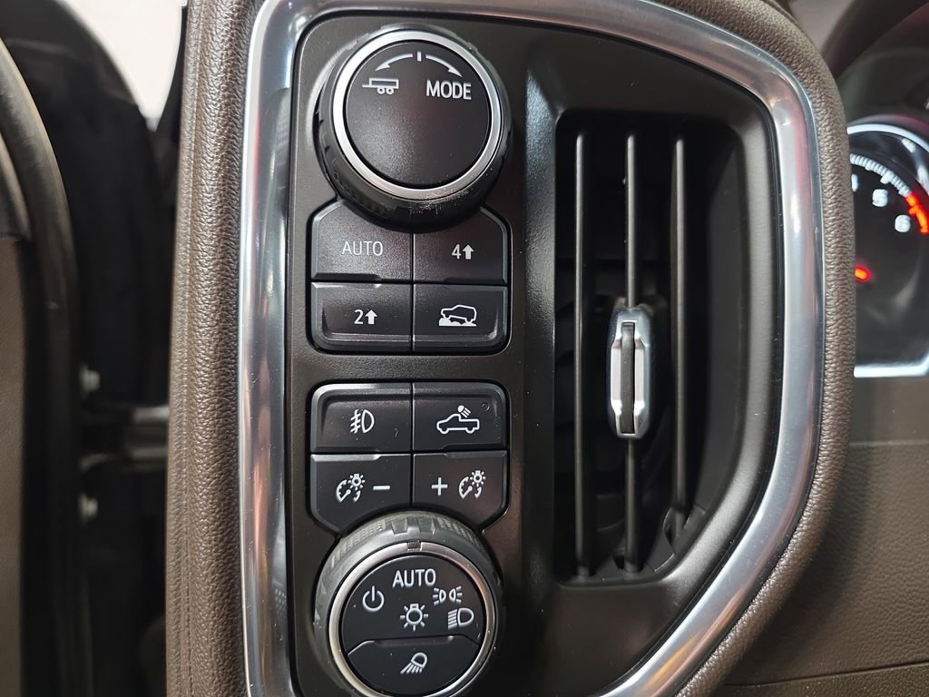 Used 2022 Chevrolet Silverado 1500 LTZ w/ Max Trailering Package image 24