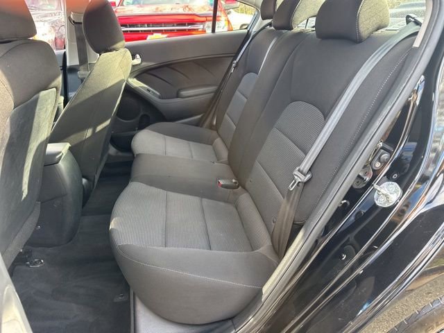 Used 2018 Kia Forte LX w/ LX Rear Camera Package image 8