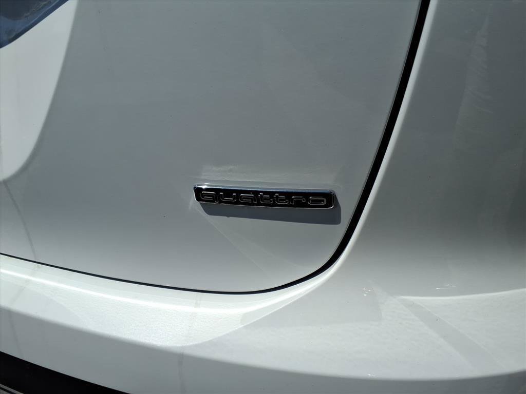 New 2025 Audi Q4 e-tron Premium Plus AWD/4WD image 30