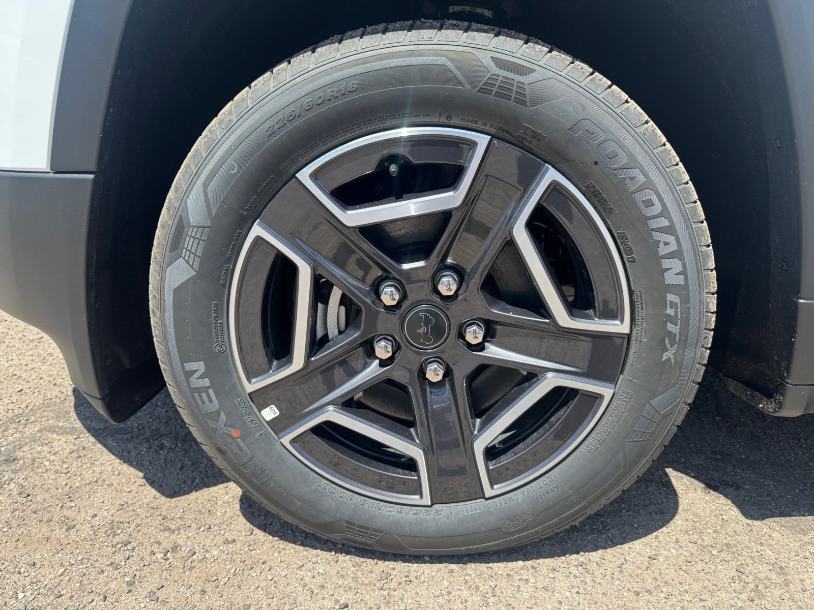 New 2026 Jeep Cherokee Limited AWD/4WD image 26