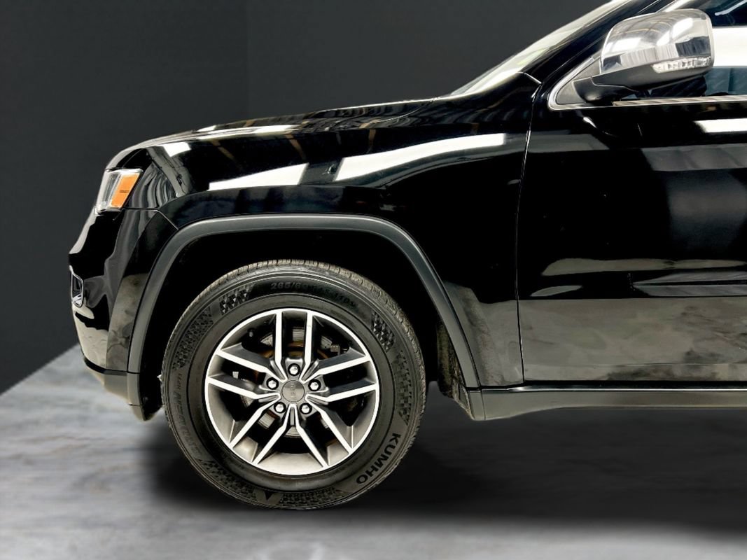 Used 2021 Jeep Grand Cherokee Limited AWD/4WD image 10