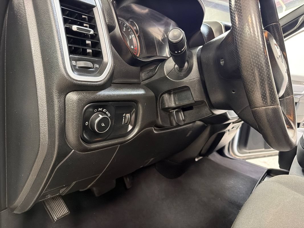 Used 2021 RAM 3500 Big Horn AWD/4WD image 21