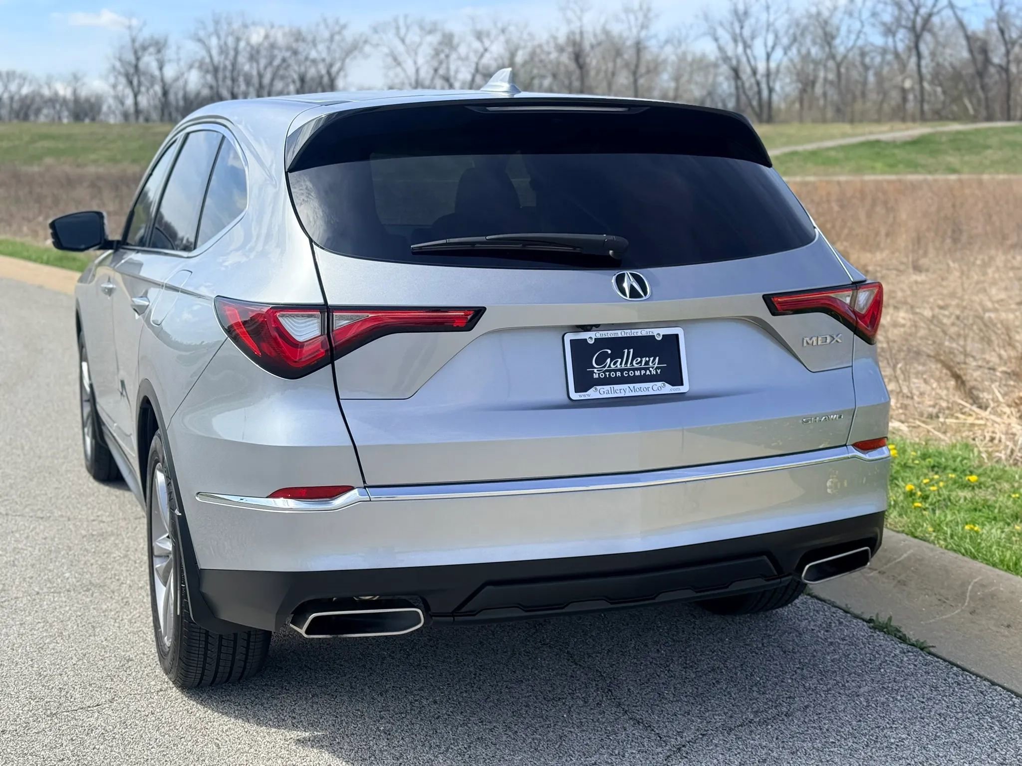 Used 2024 Acura MDX SH-AWD image 16