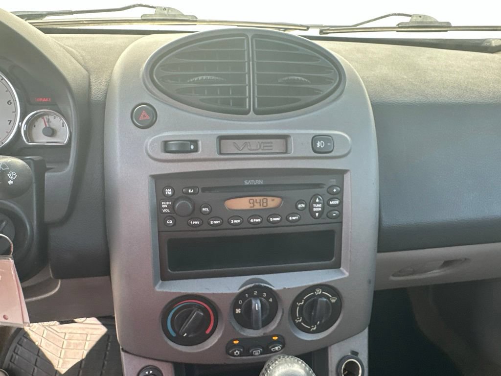 Used 2004 Saturn Vue AWD V6 image 35