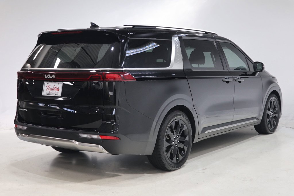 Used 2023 Kia Carnival SX Prestige FWD image 8