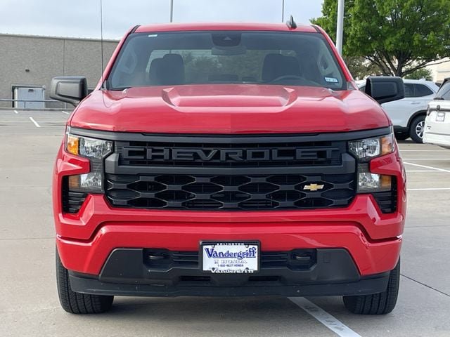 Used 2025 Chevrolet Silverado 1500 Custom image 7