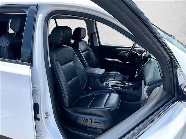 Used 2020 Chevrolet Traverse RS FWD image 9