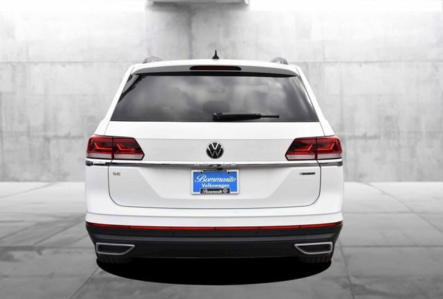 Certified 2023 Volkswagen Atlas SE w/ Black Wheel Package image 6