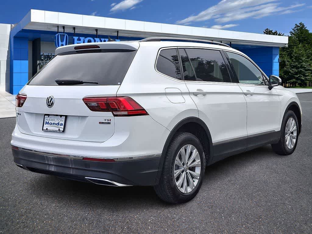 Used 2018 Volkswagen Tiguan SE w/ Panoramic Sunroof Package AWD/4WD image 24