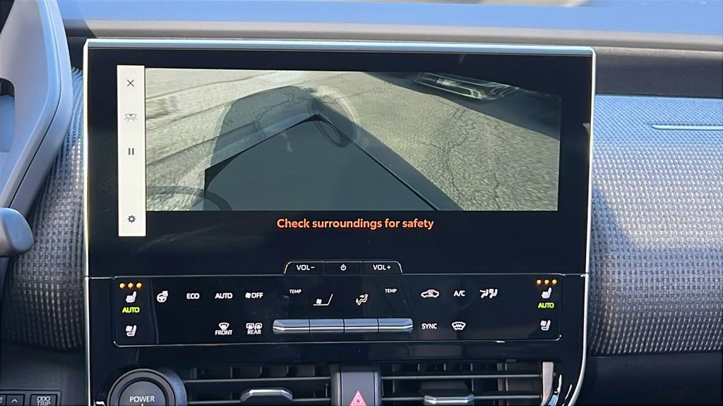 Certified 2024 Subaru Solterra Touring w/ Touring Package image 30