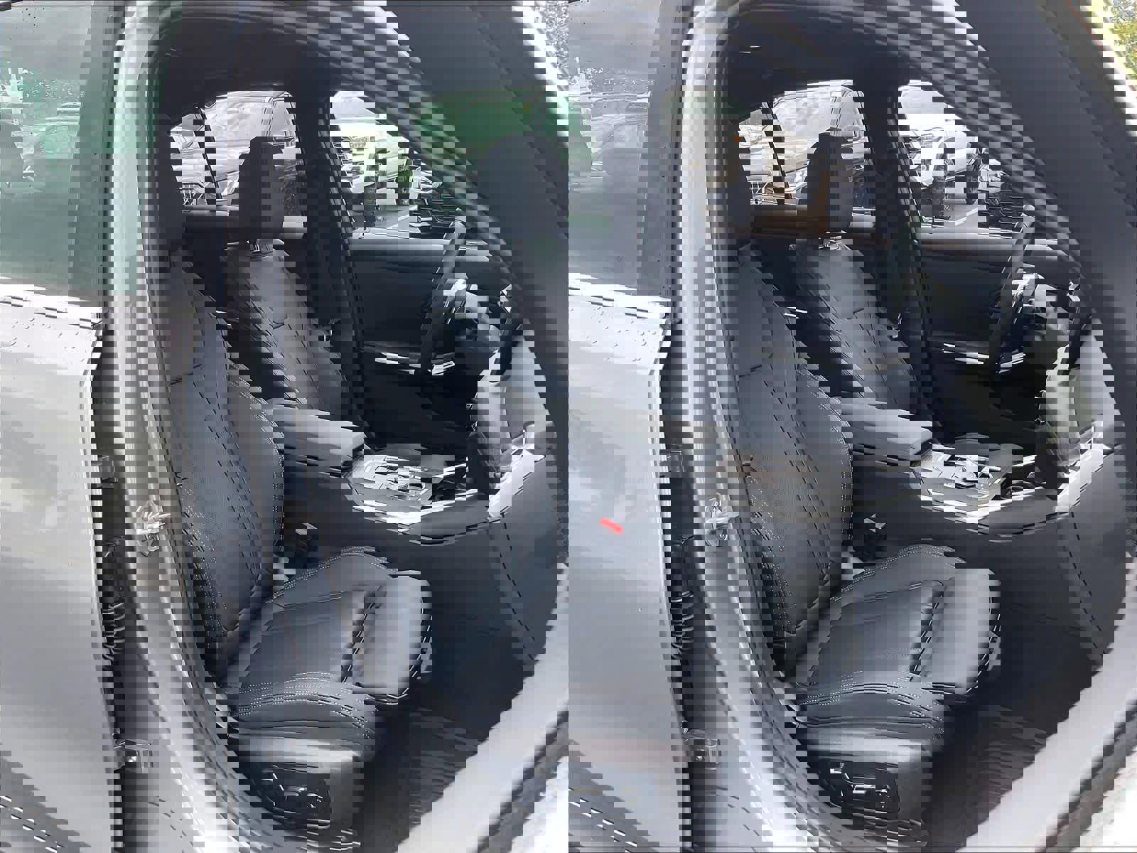 Used 2025 BMW 330i Sedan w/ Premium Package RWD image 9