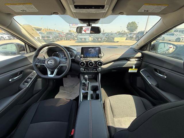 New 2025 Nissan Sentra SR w/ Midnight Edition image 14