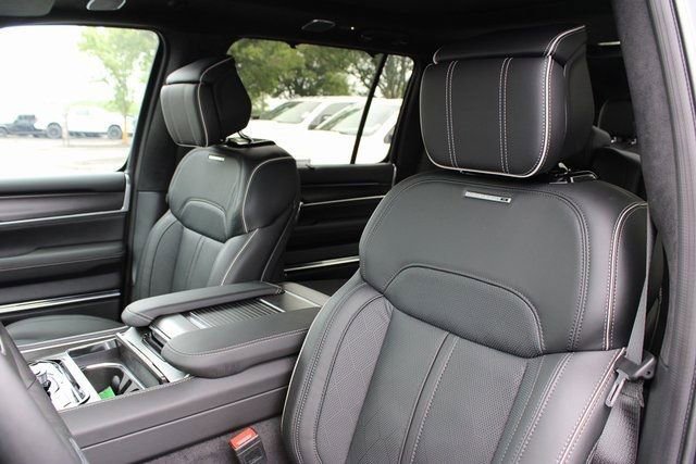 New 2024 Jeep Grand Wagoneer Series II w/ Quick Order Packagew 28T image 18