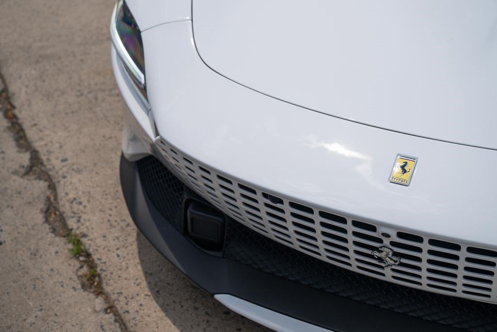 Used 2024 Ferrari Roma Spider RWD image 12