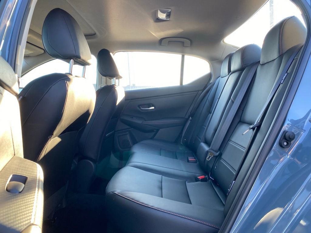 New 2025 Nissan Sentra SR w/ SR Premium Package image 15