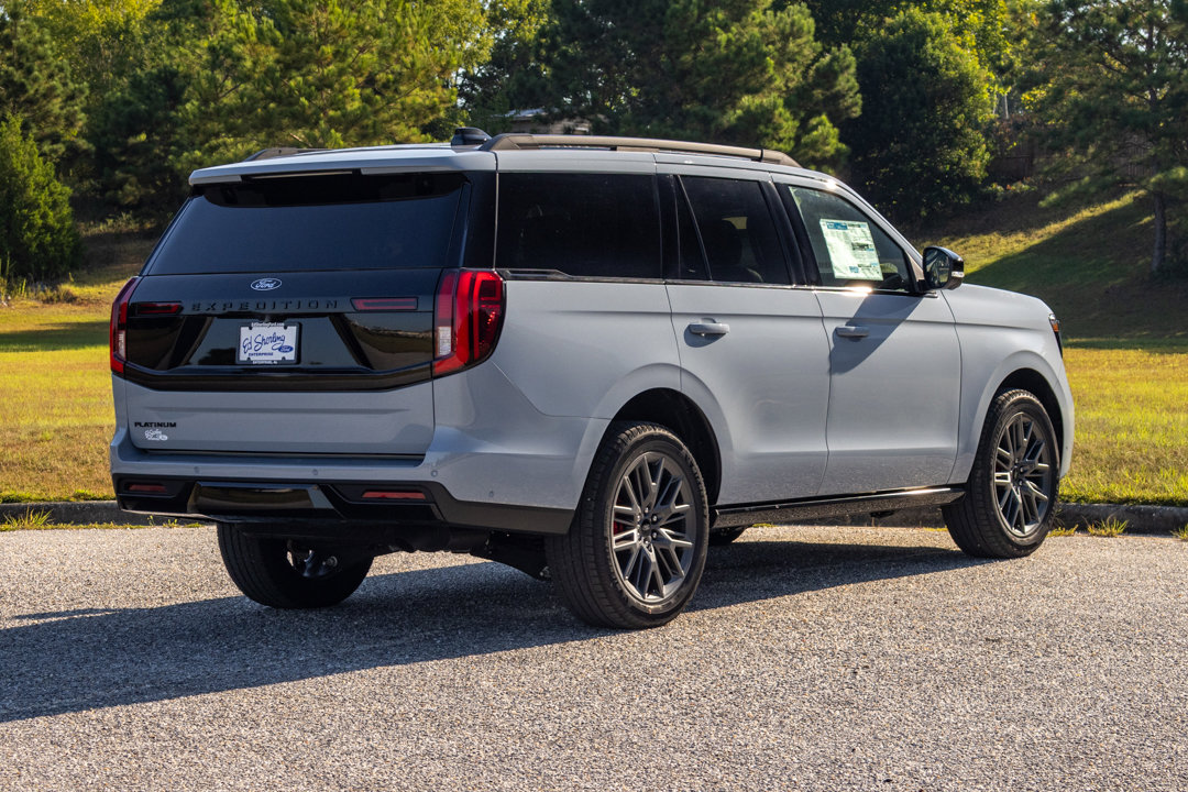 New 2025 Ford Expedition Platinum w/ Stealth Performance Package image 6