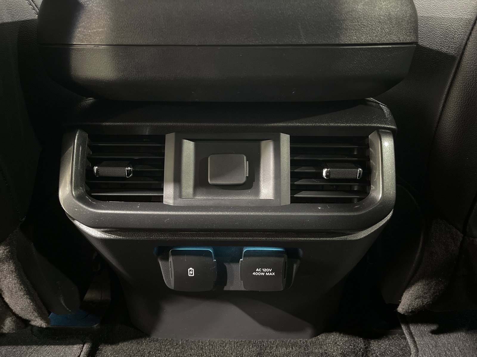 Used 2022 Ford F150 Lariat image 14