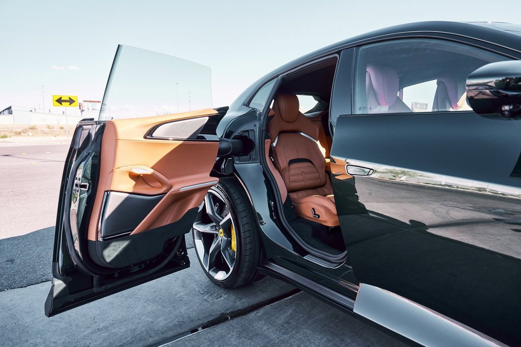 Used 2026 Ferrari Purosangue image 37