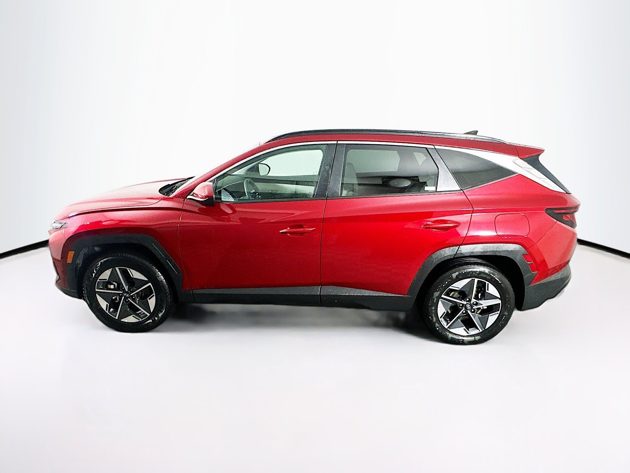 Used 2025 Hyundai Tucson SEL AWD/4WD image 4