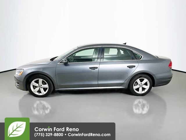 Used 2013 Volkswagen Passat 2.5 SE FWD image 4