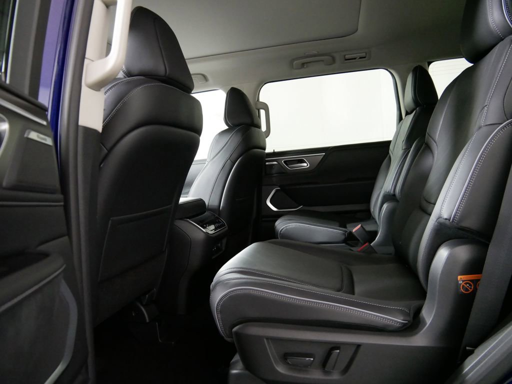 New 2025 INFINITI QX80 Luxe image 15