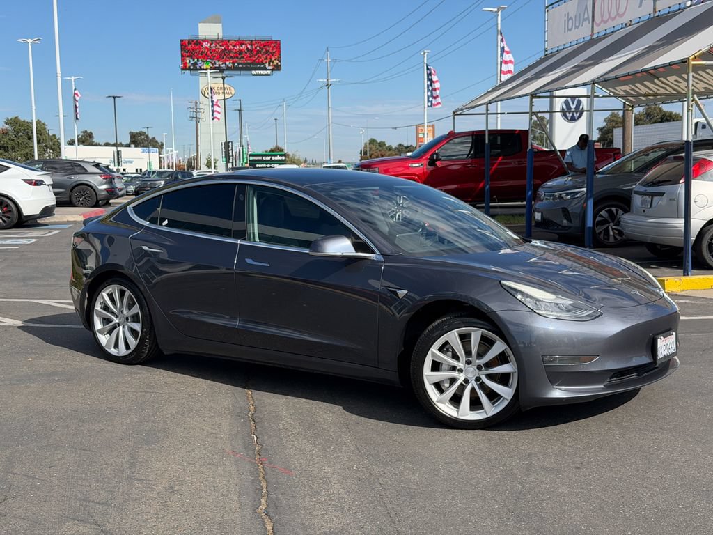 Used 2019 Tesla Model 3 Long Range AWD/4WD image 2