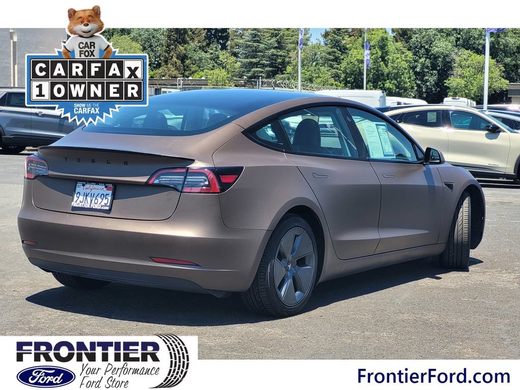 Used 2023 Tesla Model 3 Standard Range RWD image 4