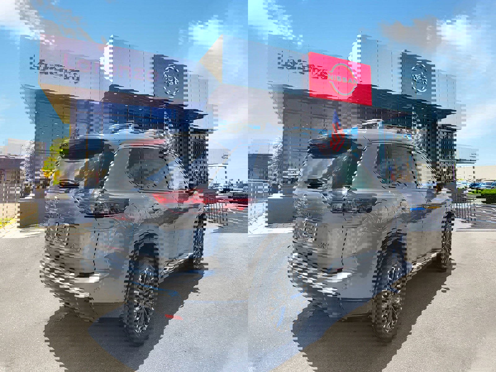 New 2025 Nissan Rogue Platinum image 4