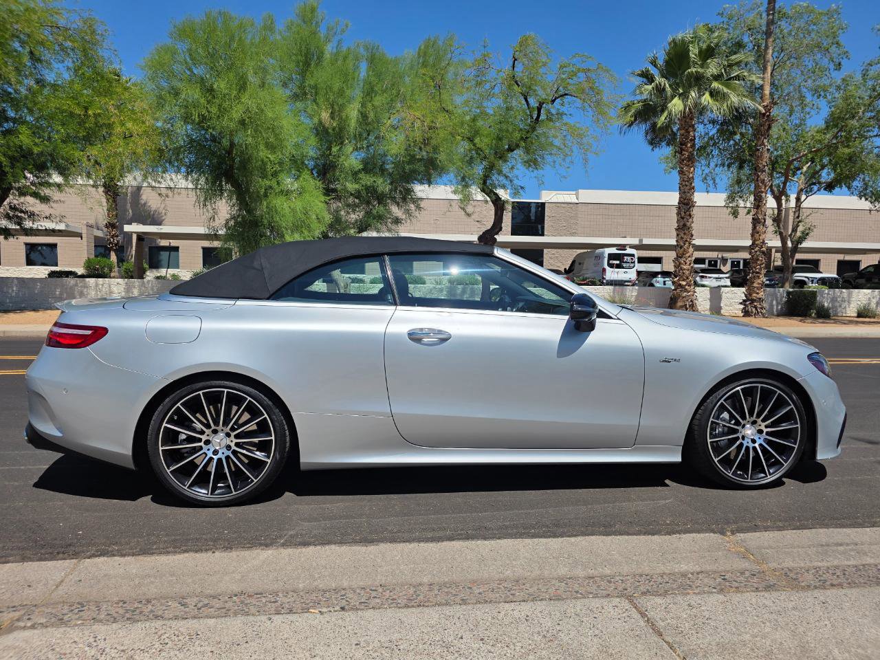 Used 2020 Mercedes-Benz E 53 AMG 4MATIC Cabriolet image 33
