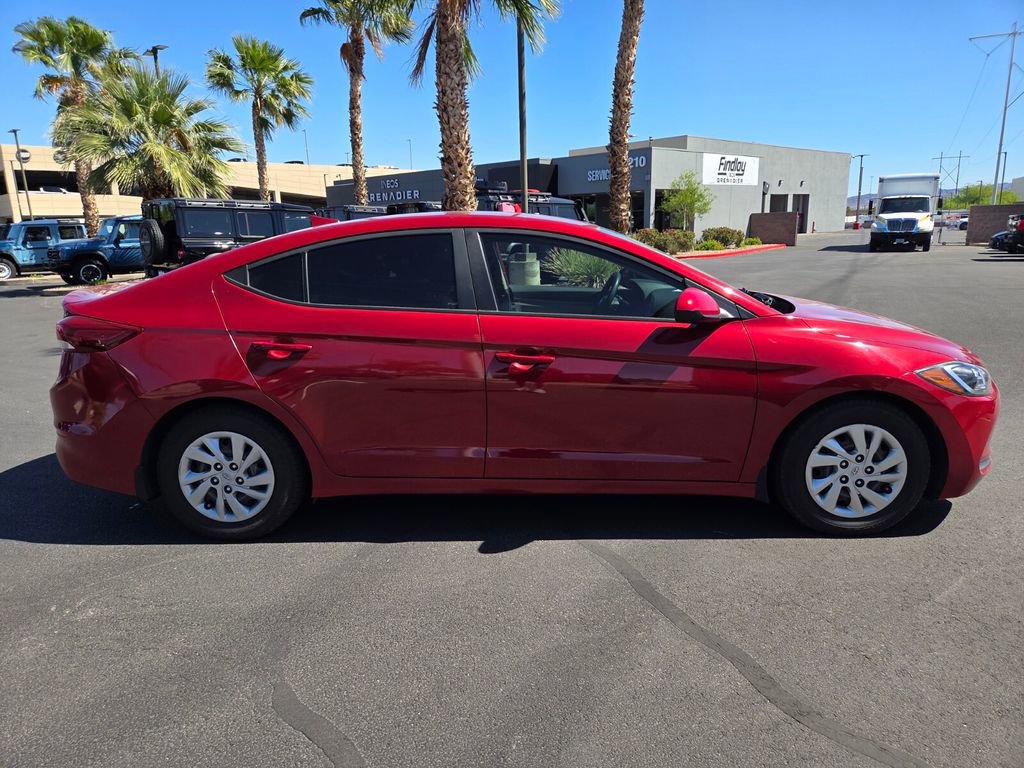 Used 2017 Hyundai Elantra SE image 7