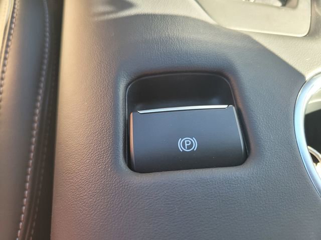 Used 2025 Ford Mustang Premium image 25