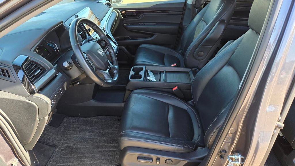 Used 2021 Honda Odyssey Touring image 13